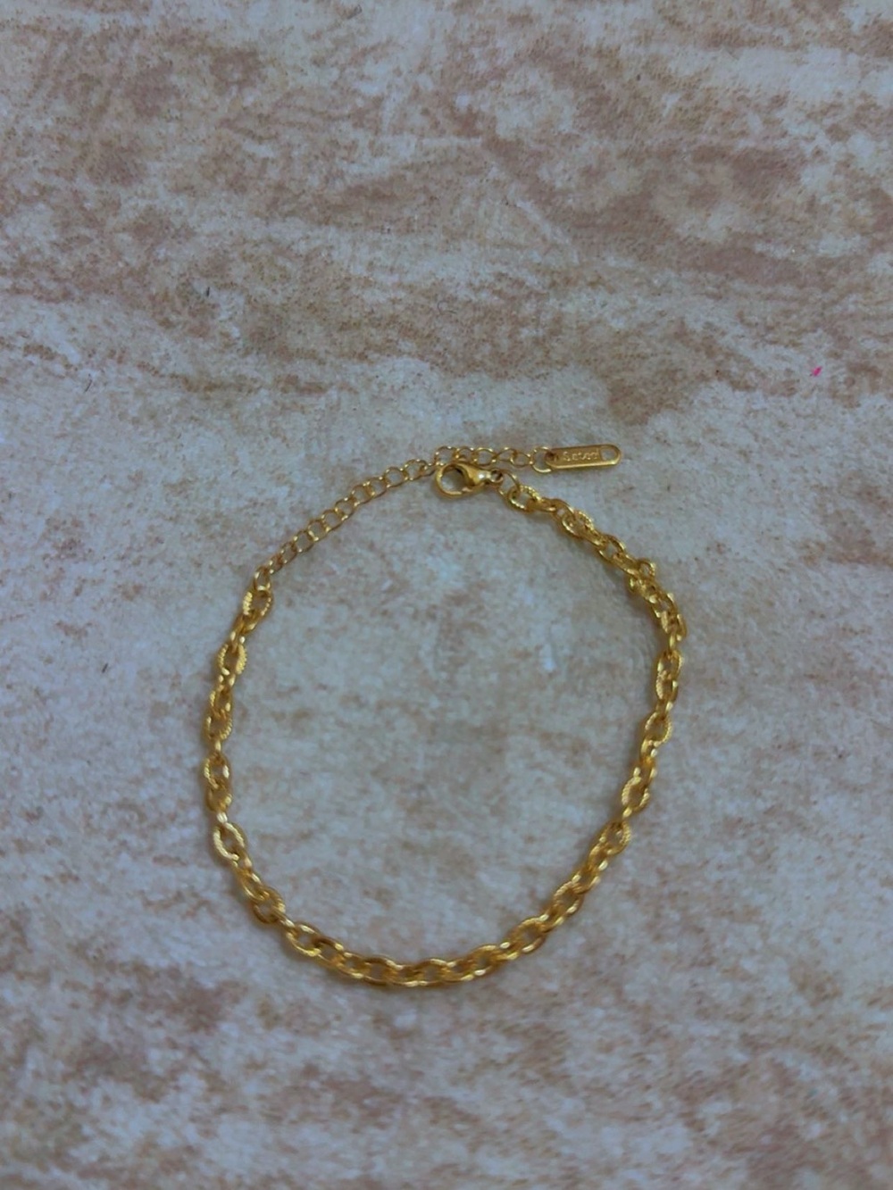 Elegant Gold Chain Bracelet for Women and Men - Classic Link Design